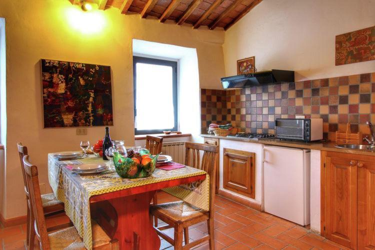 Podere Il Tigliolo กัสตีลีโยเน ดิ ออร์ชา ภายนอก รูปภาพ